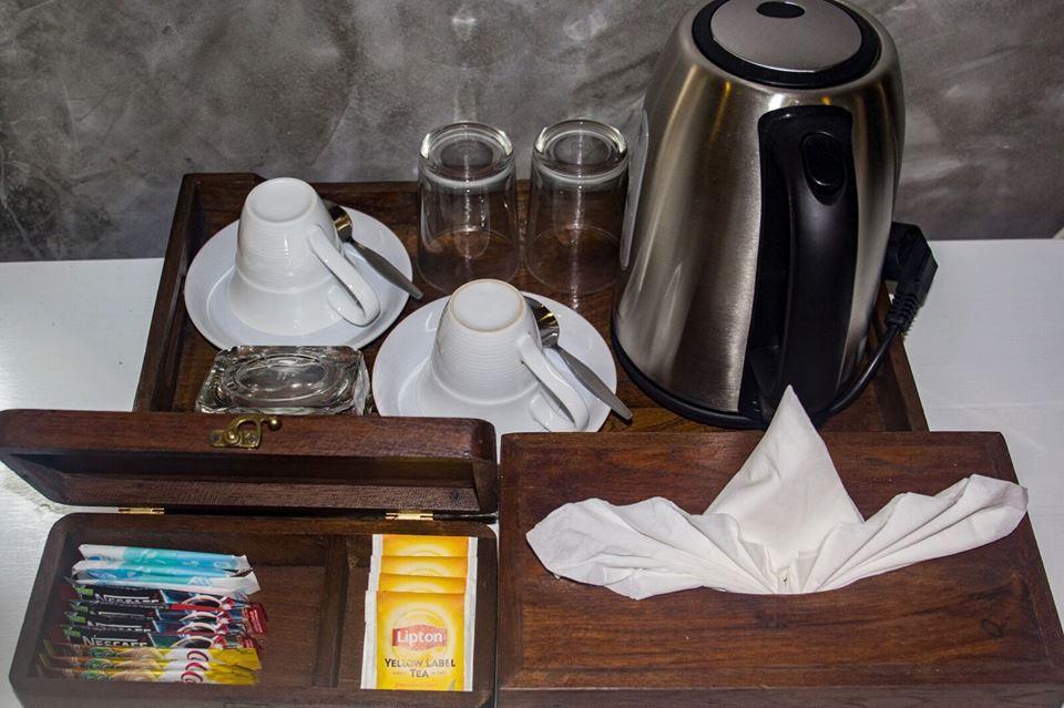 Ban'S Avenue Guesthouse Тау Экстерьер фото